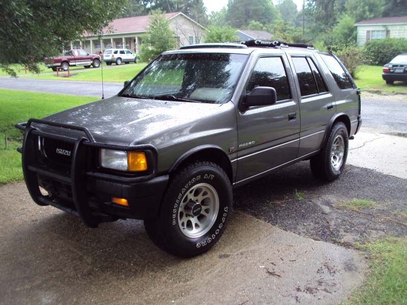 Illustration for article titled What's the best 90s SUV?